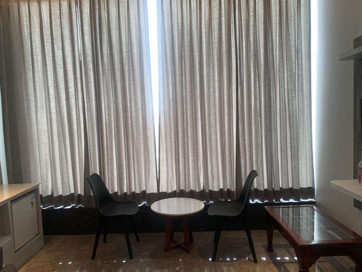 Hotel Lotus Inn Sirsa ภายนอก รูปภาพ